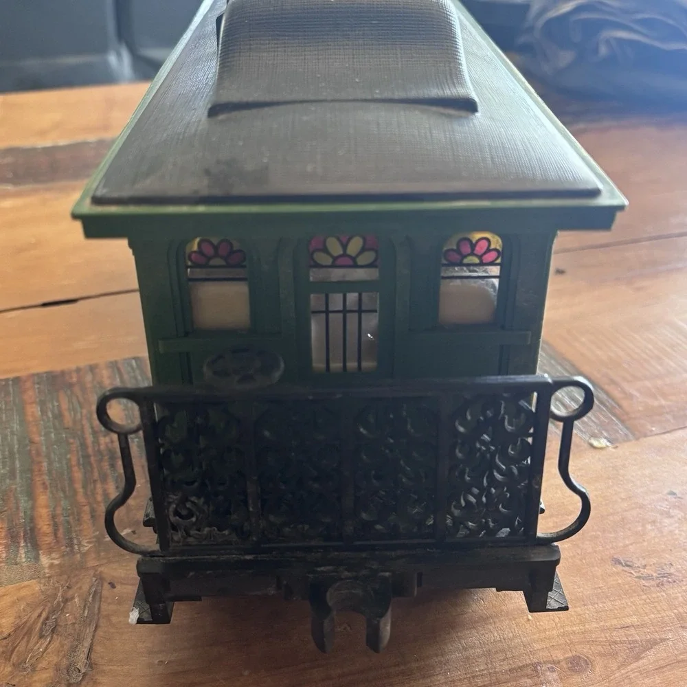 Vintage Jim Beam Green Train Passenger Car Decanter 1099 Central RR of NJ Empty